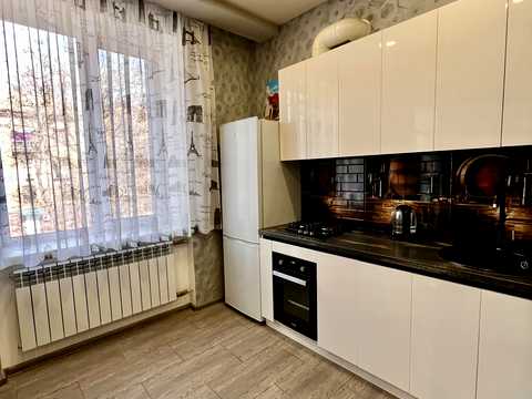 квартира по адресу Сталеваров ул., 17