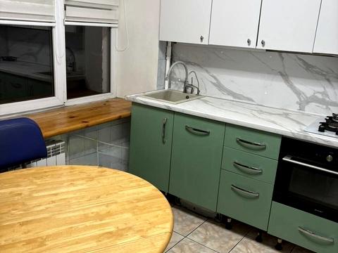 квартира за адресою Будівельників вул., 27-А