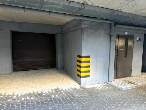 паркомісце за адресою Княгинин вул., (Будинок 36)