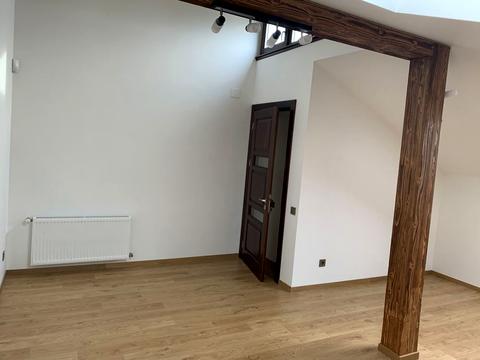 будинок за адресою Князя Святослава