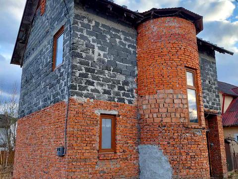 дом по адресу Стебницкая ул.