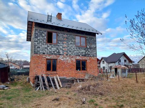 дом по адресу Стебницкая ул.