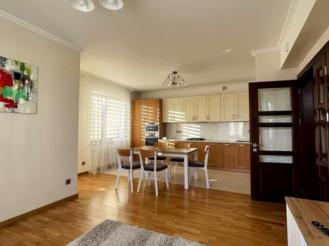 будинок за адресою Князя Святослава