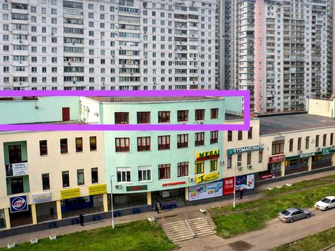 коммерческая по адресу Червоной Калины просп. (Владимира Маяковского), 89Б