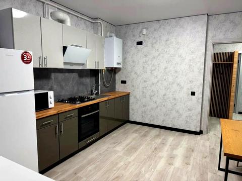 квартира за адресою Олени Теліги вул., 18