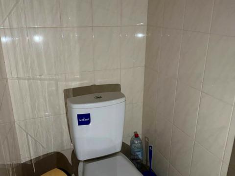 комерційна за адресою Центральна площа, 2Б