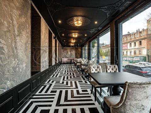 коммерческая по адресу Набережно-Крещатицкая ул., 17/18