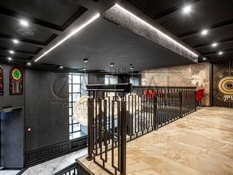 коммерческая по адресу Набережно-Крещатицкая ул., 17/18