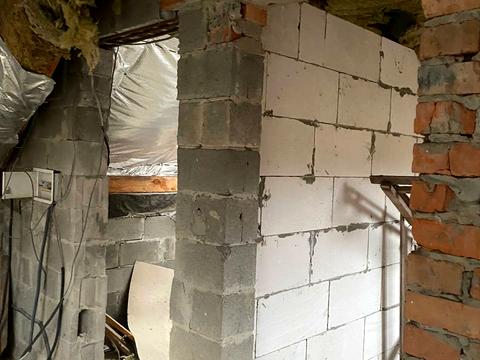 комерційна за адресою Андрея Шептицького вул., 105а