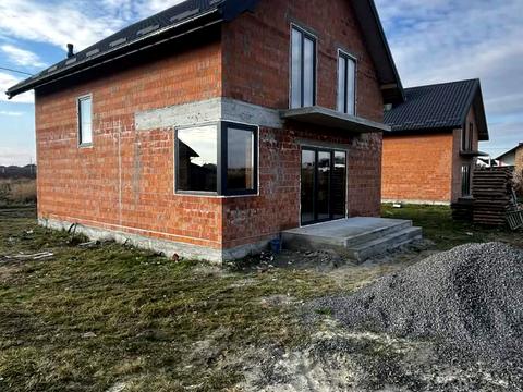 будинок за адресою Центральна, 18