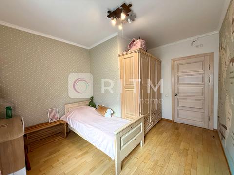 квартира по адресу Возрождения просп., 53