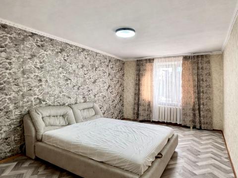 квартира за адресою Небесної Сотні просп. (Маршала Жукова), 75