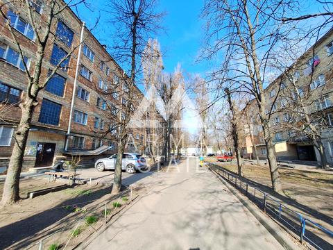 квартира за адресою Зодчих вул., 10