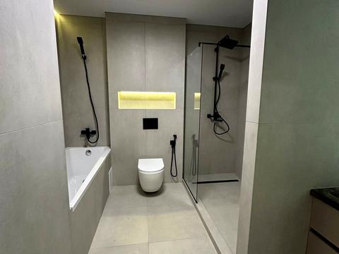квартира за адресою Романа Левицького вул., (Будинок 4)