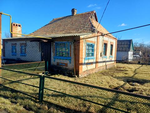 будинок за адресою Центральна, 43