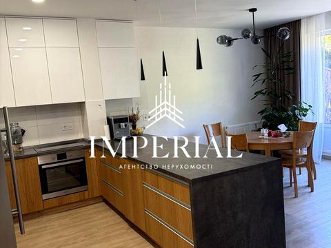 будинок за адресою Богатирська вул., 32