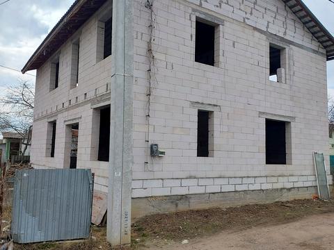 комерційна за адресою Келецька вул., 125