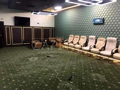 комерційна за адресою Київ, Бессарабська пл., 2