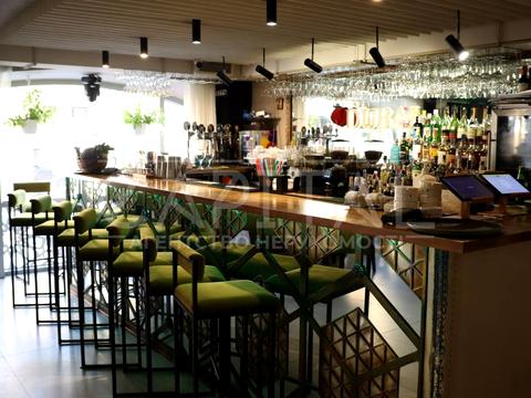 комерційна за адресою Басейна вул., 1