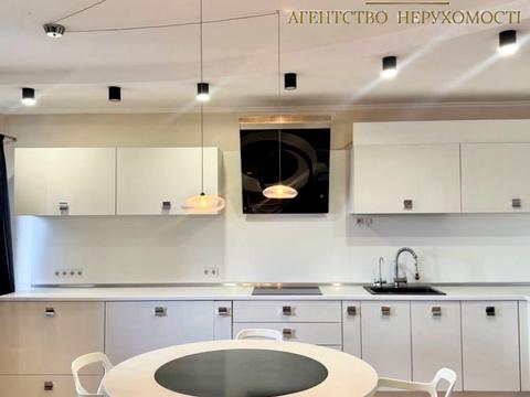 квартира за адресою Клінічна вул., 23/25