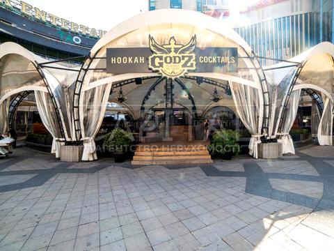 комерційна за адресою Бессарабська пл., 4