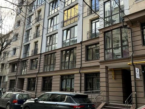 квартира за адресою Іллі Кокорудза вул., 6