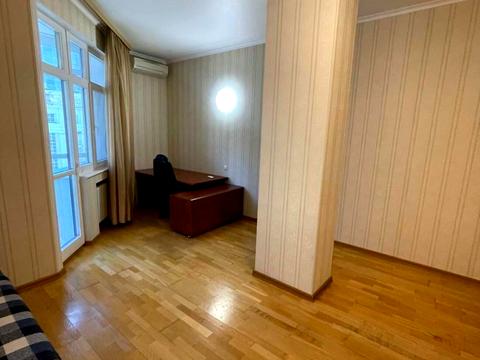 квартира за адресою Бульварно-Кудрявська вул. (Воровського), 36