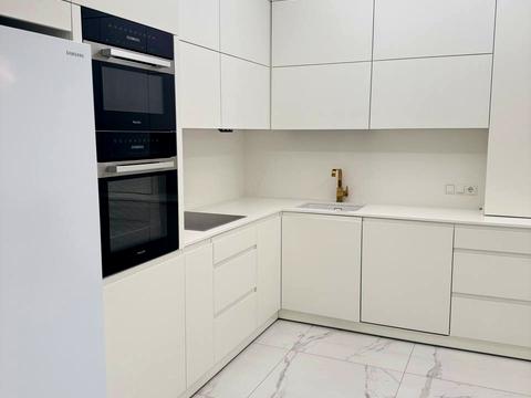 квартира за адресою Андрія Верхогляда вул. (Михайла Драгомирова), 14-А