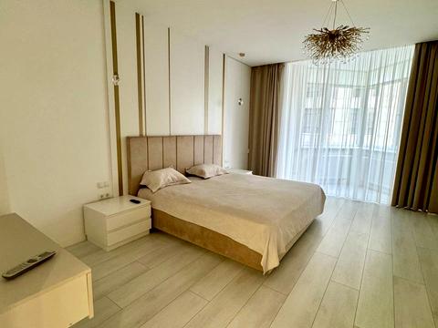 квартира за адресою Андрія Верхогляда вул. (Михайла Драгомирова), 14-А