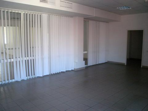 комерційна за адресою Левка Лук'яненка вул. (Василя Жуковського), 1