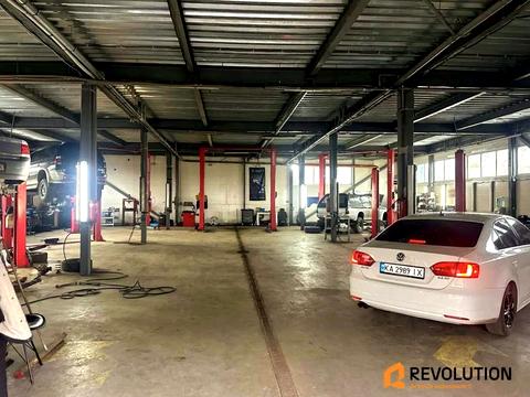 коммерческая по адресу Центральная ул., 8