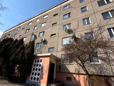 квартира за адресою Тролейбусна вул., 8