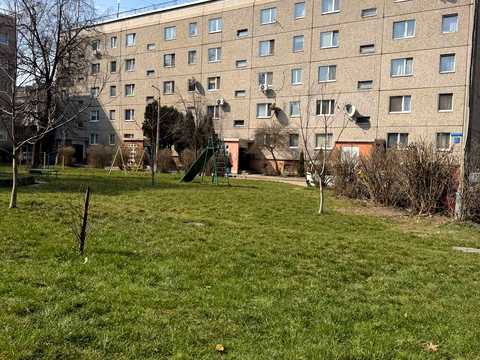 квартира за адресою Тролейбусна вул., 8