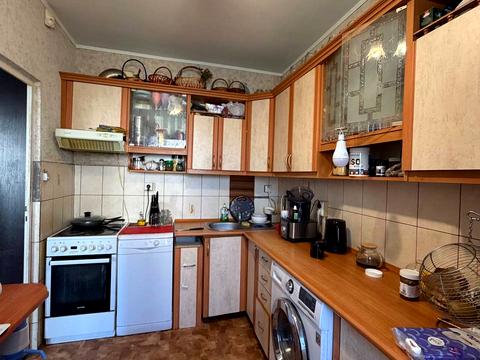 квартира за адресою Тролейбусна вул., 8