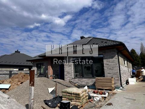 будинок за адресою добровольців