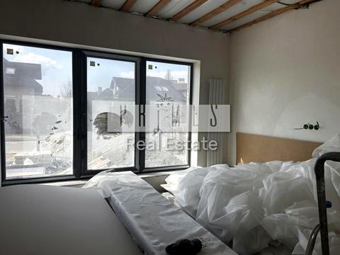 будинок за адресою добровольців