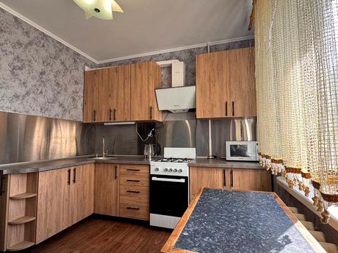 квартира за адресою Кулика і Гудачека вул. (Макарова), 8