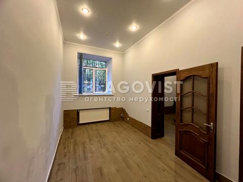 комерційна за адресою Євгена Чикаленка вул. (Пушкінська), 8