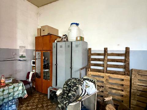 комерційна за адресою Дахнівська вул., 50