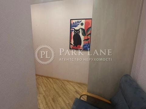 квартира за адресою Золотоустівська вул., 10-12