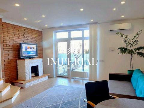 будинок за адресою Озерна, 1