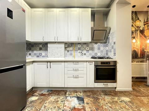 квартира за адресою Мечникова вул., 106