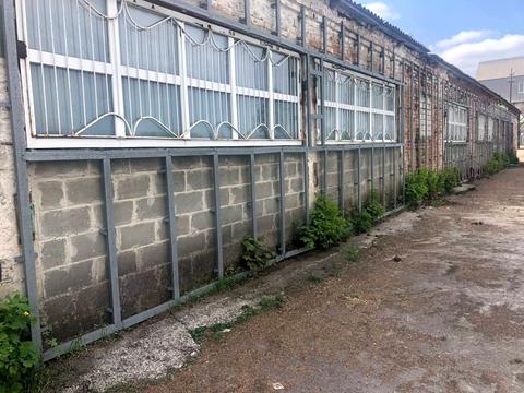 комерційна за адресою Колгоспна, 2в