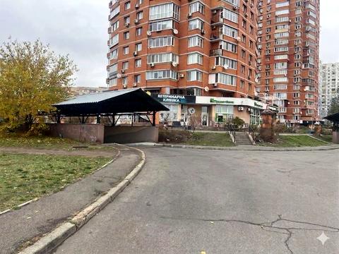 паркоместо по адресу Верховной Рады бульв., 21-А