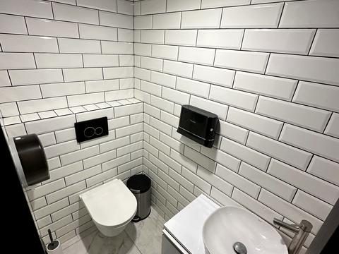 комерційна за адресою Назара Небожинського вул. (Павлюченка), 16а