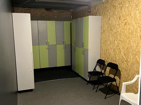 комерційна за адресою Назара Небожинського вул. (Павлюченка), 16а