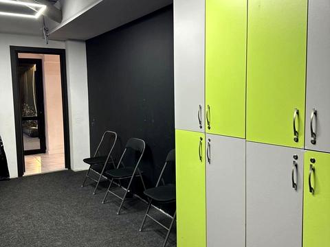 комерційна за адресою Назара Небожинського вул. (Павлюченка), 16а