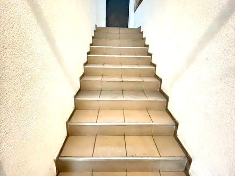 комерційна за адресою Богдана Хмельницького вул., 9