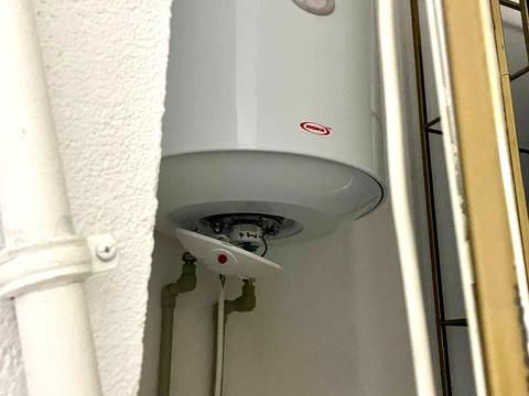 комерційна за адресою Богдана Хмельницького вул., 9