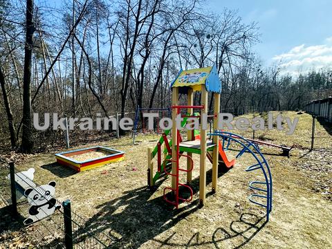 будинок за адресою Михайла Чалого вул.